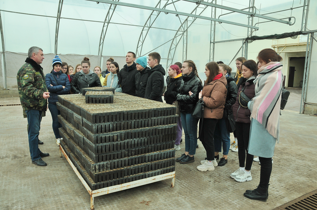 Экскурсия в Воронежский лесной селекционно-семеноводческий центр |  21.04.2021 | Воронеж - БезФормата